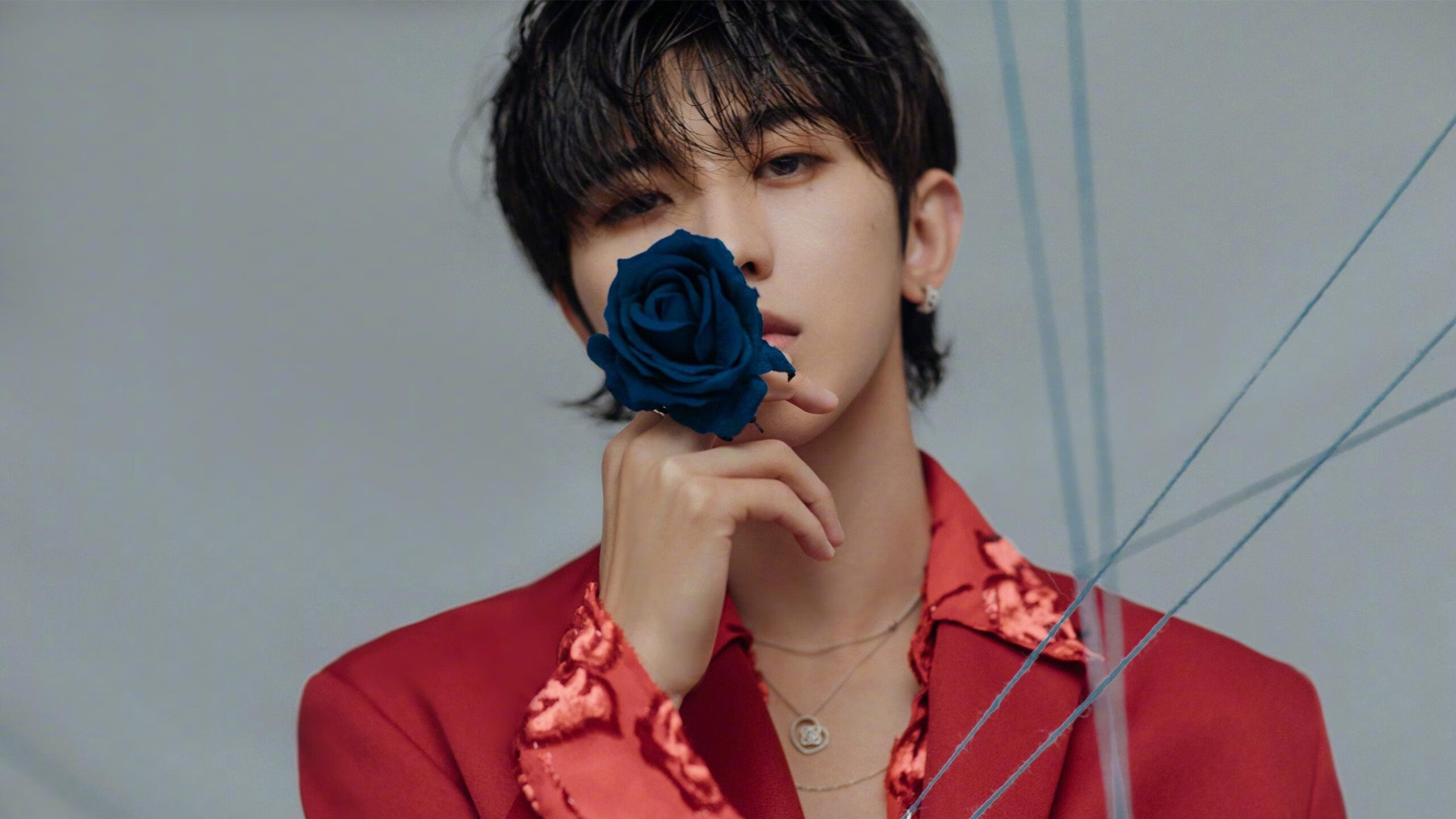 九游社区-“德甲豪门密切追赶，冠军之战悬而未决”，德甲冠名